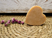 Charger l'image dans la galerie, "La vie en rose" | La rose, l'incontournable secret de beauté