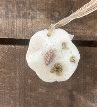 Charger l'image dans la galerie, Suspension parfumée- Pratique et sensorielle