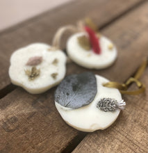 Charger l'image dans la galerie, Suspension parfumée- Pratique et sensorielle